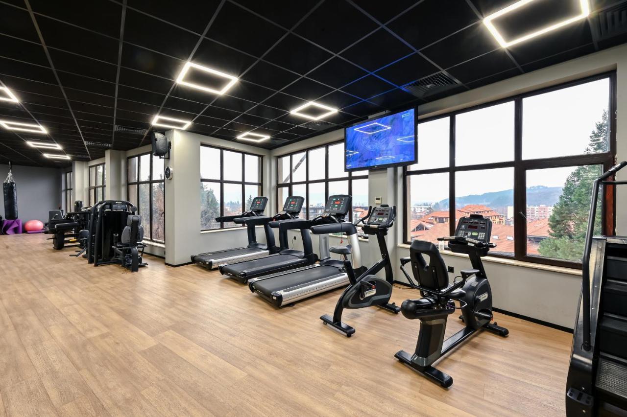 Grand Hotel Velingrad Exterior foto The gym at the hotel